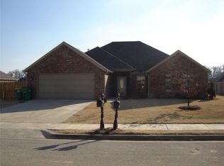 1521 Amber Way, Centerton, AR 72719