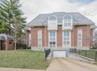 4235 W Pine Blvd APT 7, Saint Louis, MO 63108