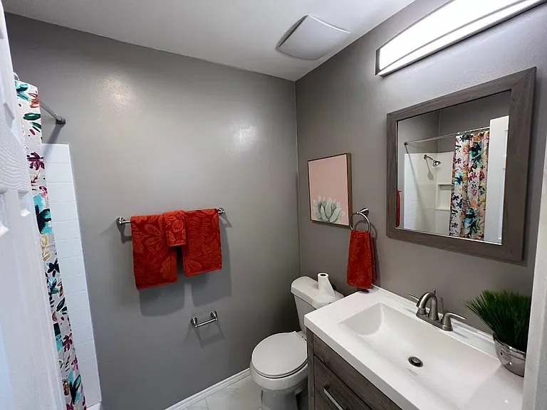 4206 Somerville Ave — Photo 13