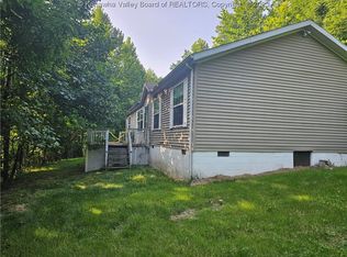 57 Hillwood Dr, Charleston, WV 25312