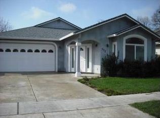 742 Picaso Ln, Chico, CA 95926