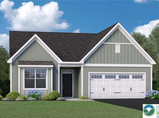 4 Grantarthur Morris Ct, Whitehall, PA 18052