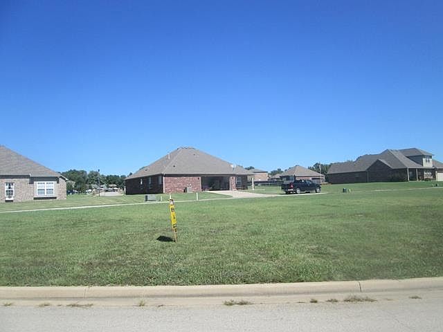 1st image of 5300 Charleston Dr