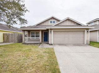 1513 Oak Harbor Dr, Corpus Christi, TX 78418