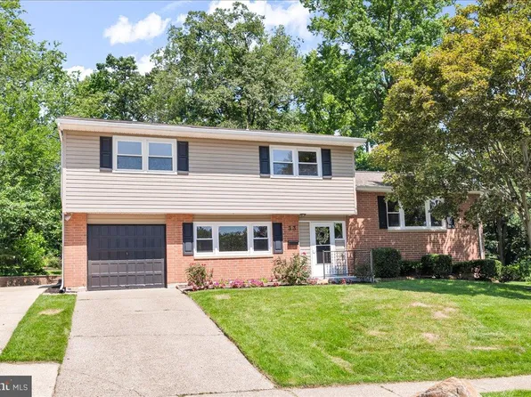 33 N Cliffe Dr, Wilmington, DE 19809