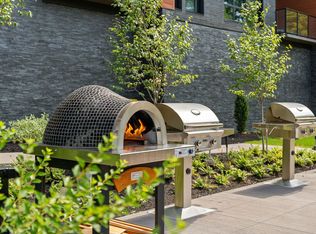 One25, Burlington, VT 05401