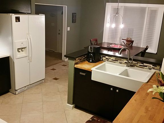 4th image of 95 Elmwood Dr