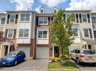 50 Rialto Way, Patchogue, NY 11772