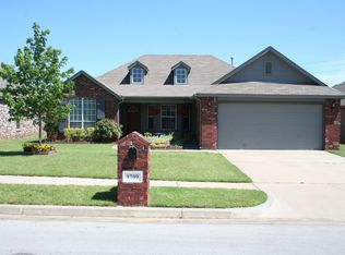 1709 W 119th St S, Jenks, OK 74037