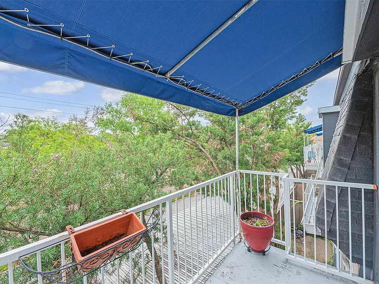 2601 Bellefontaine St #B309 — Photo 32