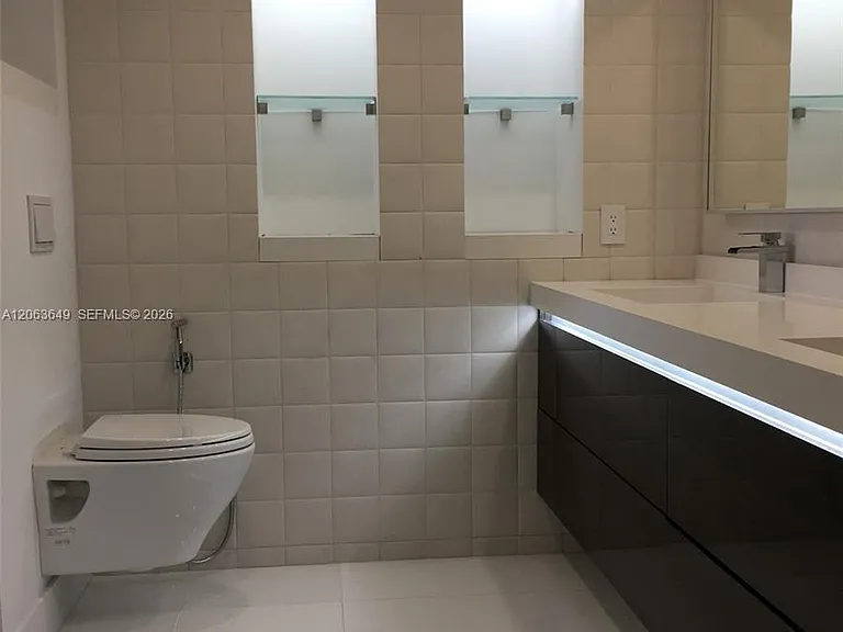 3300 NE 191st St #1610 — Photo 13