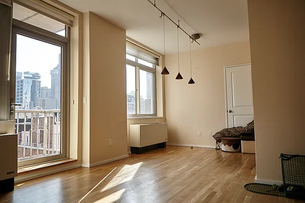 Rented by FAR Property Management | media 44