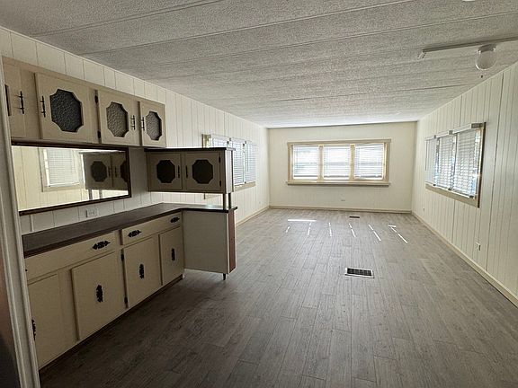 4th image of 50 Clems Way