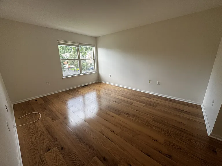 102 Wellington Park Dr — Photo 16