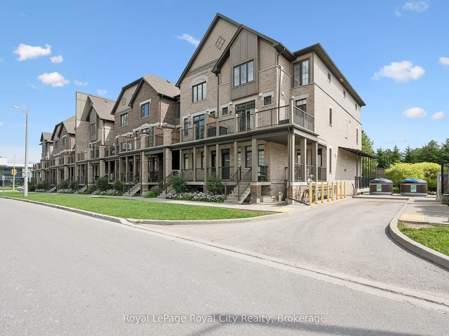 2 bed, $2,500 — Photo 2