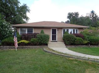 5919 Woodward Ave, Downers Grove, IL 60516