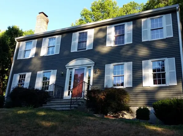 76 South St, Northborough, MA 01532