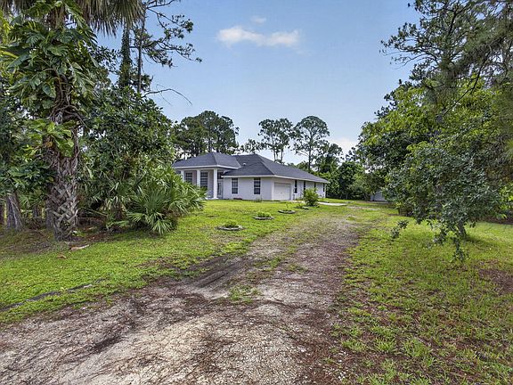 3rd image of 16571 78th Road N