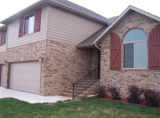 1736 E New Madrid Dr, Republic, MO 65738
