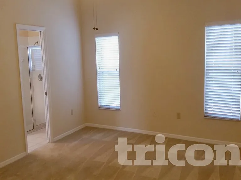 11809 Binfield Ct — Photo 5