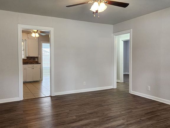 3rd image of 5611 George Bush Dr