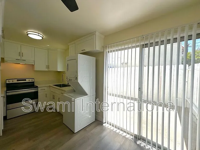 25907 Oak St #4 — Photo 8