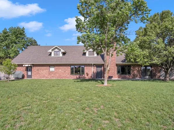 1858 170th, Marion, KS 66861