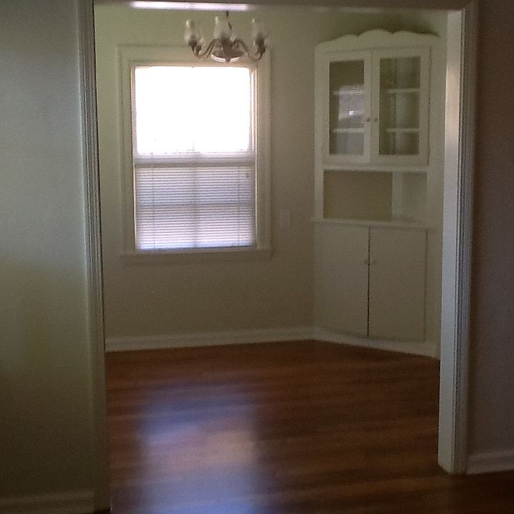 1st image of 1158 Roycott Way