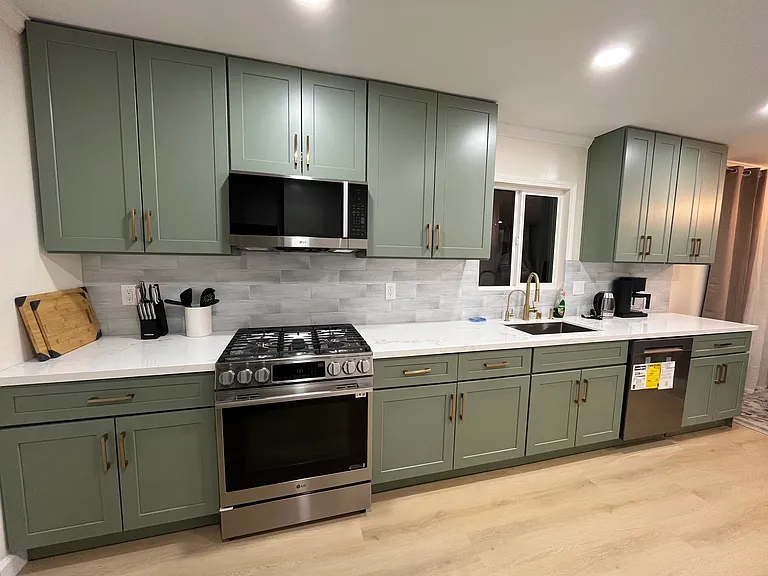 23121 Meyler Ave — Photo 8