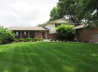 2738 Timberman Rd, Hamilton, OH 45013