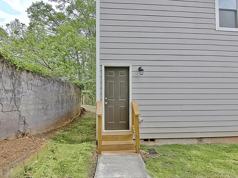 198 Margaret St — Photo 48