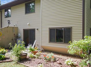 9443 176th St W, Lakeville, MN 55044