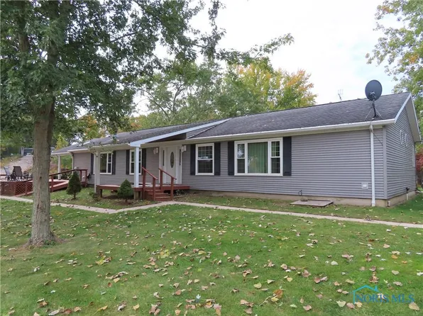 444 Seneca Dr, Montpelier, OH 43543