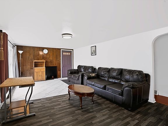 5th image of 6100 Madison Ave