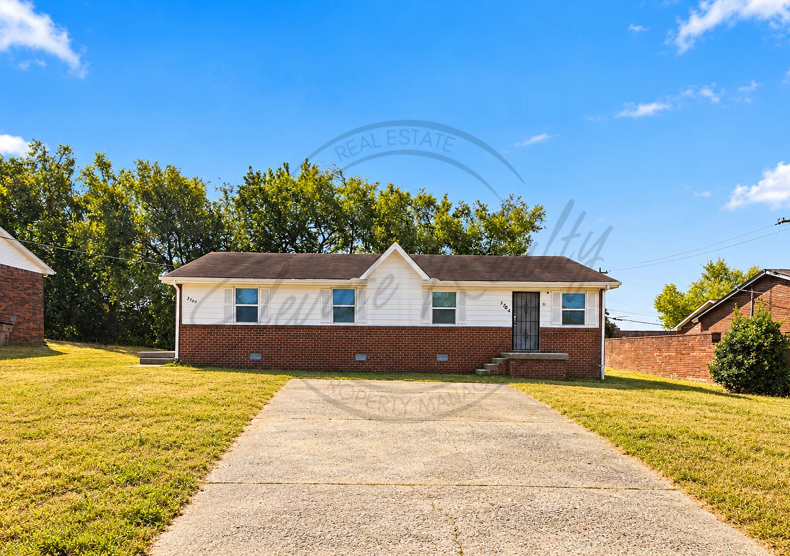 Brickmont Dr 3704-3706 — Photo 1