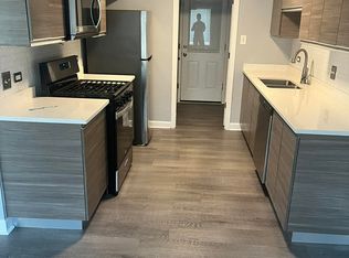 31 Churn Rd, Matteson, IL 60443