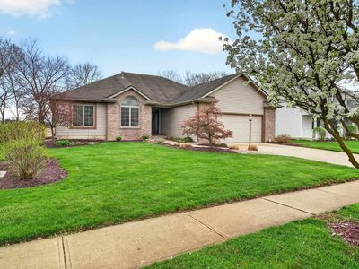 221 Ballenshire Ln, Kendallville, IN, 46755