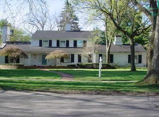 3405 Bradway Blvd, Bloomfield Hills, MI 48301