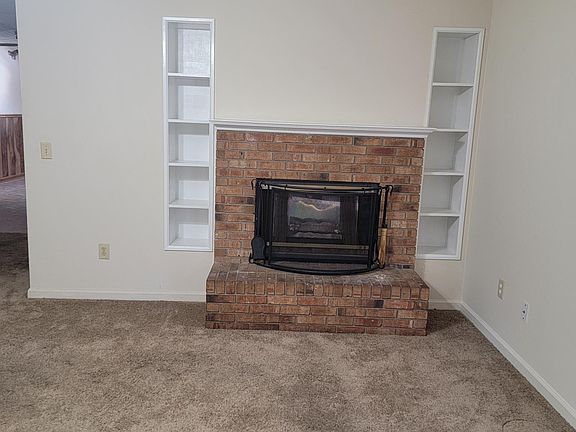 4th image of 183 Highland Park Dr #183