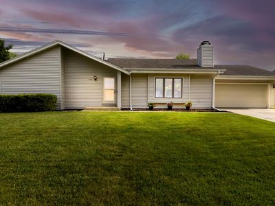 2901 West Hilltop LANE, Franklin, WI, 53132