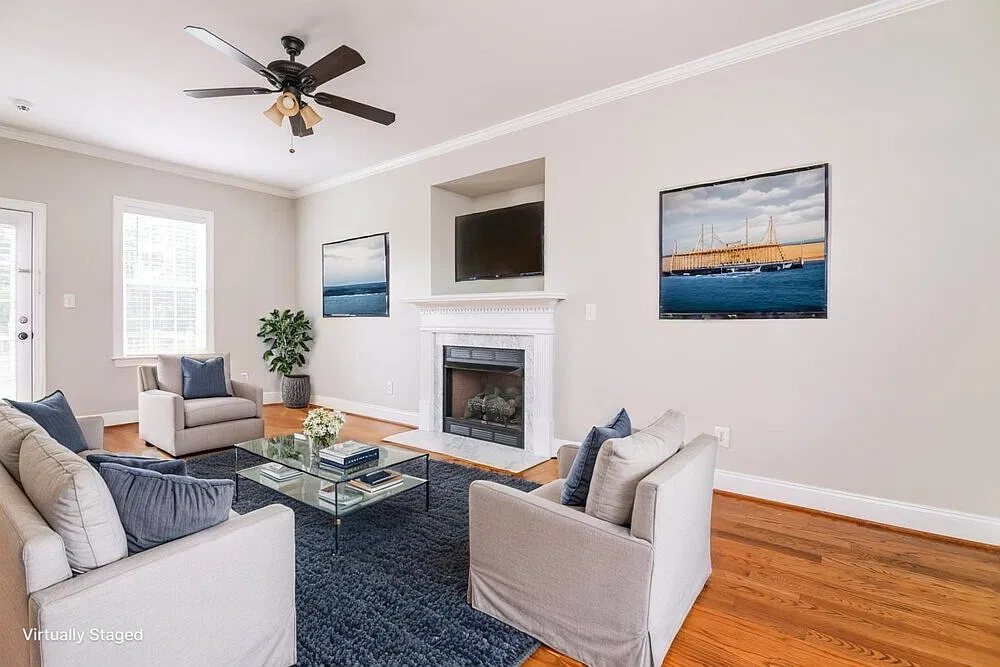 3 bed, 2.5 bath, 2184 sqft, $2,165 — Photo 4