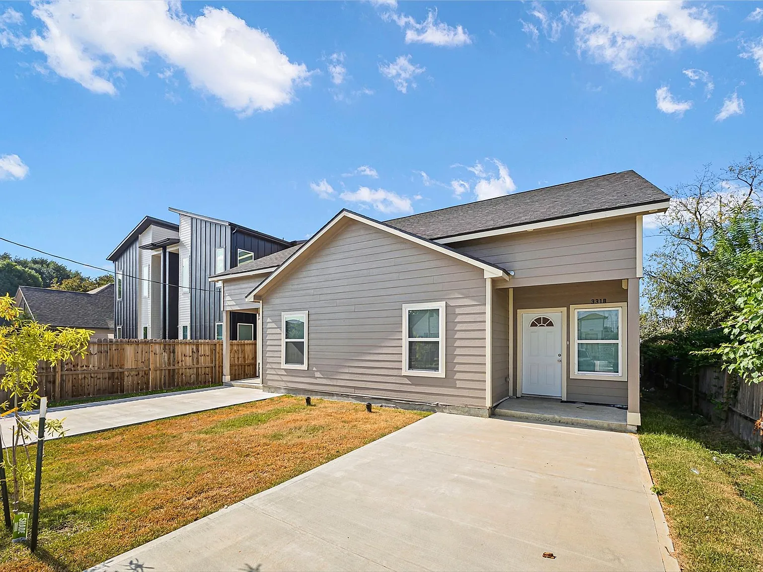 3 bed, 2.0 bath, $1,600 — Photo 4