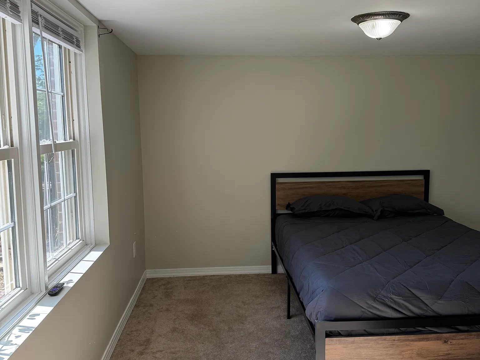 5 bed, 2772 sqft, $800 — Photo 1