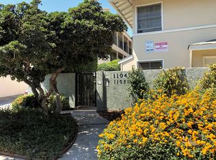 Spacious, bright and HUGE 2bd/1ba + 2 parking spots in North Hollywood, North Hollywood, CA 91601