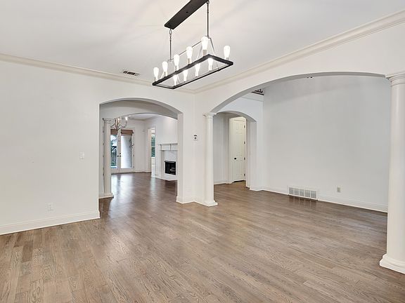 5th image of 1633 Dogwood Creek Dr