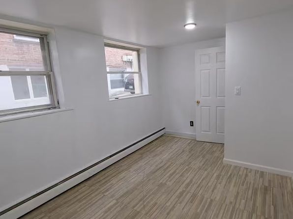 8666 24th Ave FLOOR 2