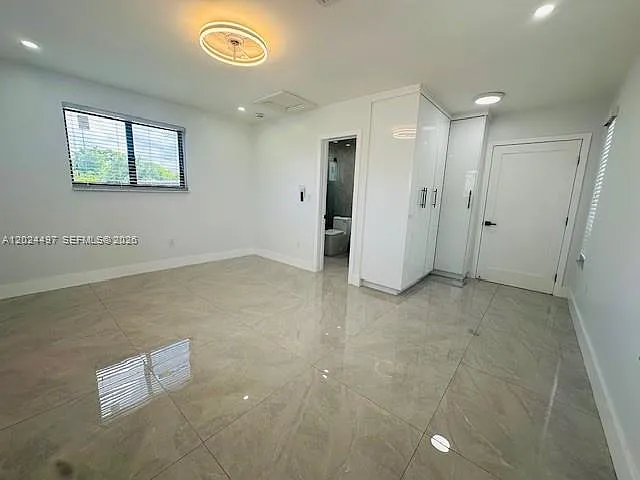 11870 SW 5th St #B — Photo 11