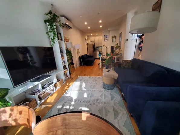 391 14th Street image 1 of 20