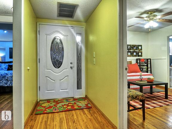 5th image of 2602 Townley St