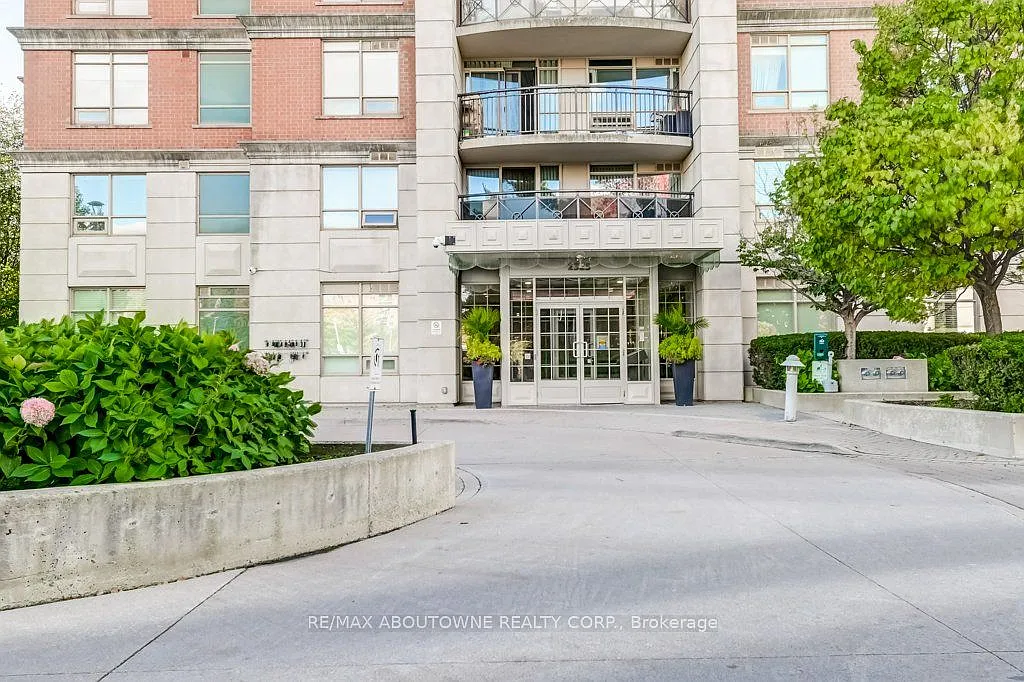 2 bed, $2,600 — Photo 3